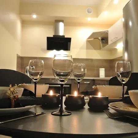 Apartment City House - Golden *